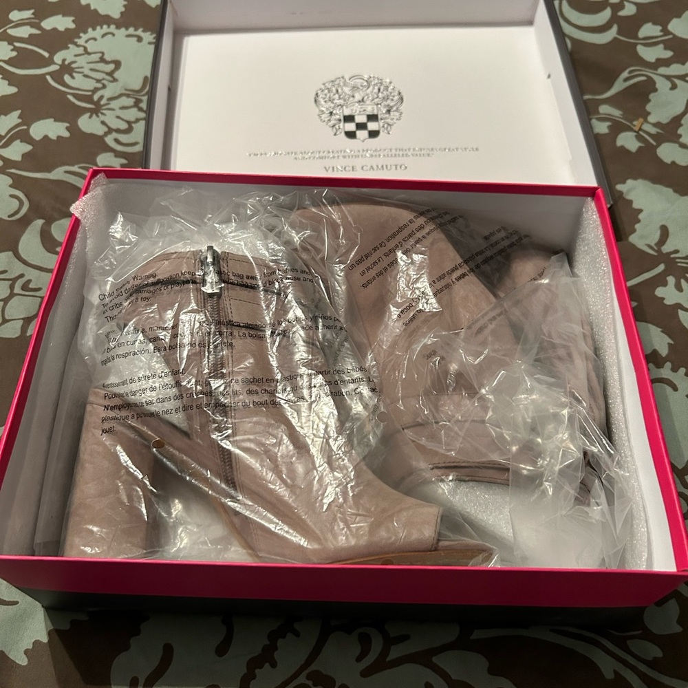 Vince Camuto Booties With Fringe - image 8